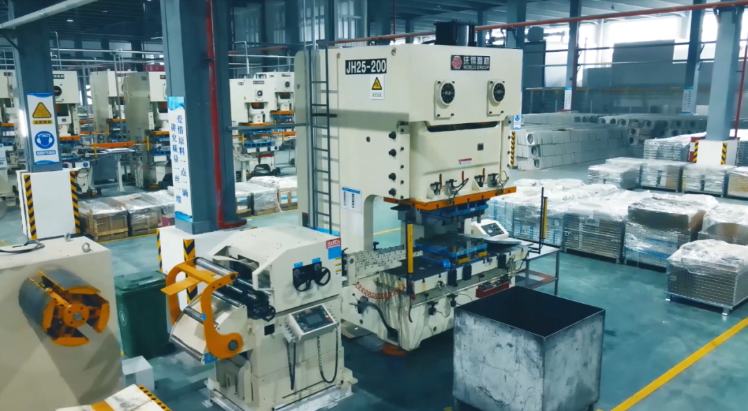 Naciśnij z linią karmienia