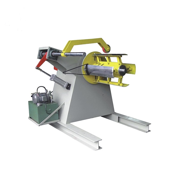 Hydrauliczny dekooiler