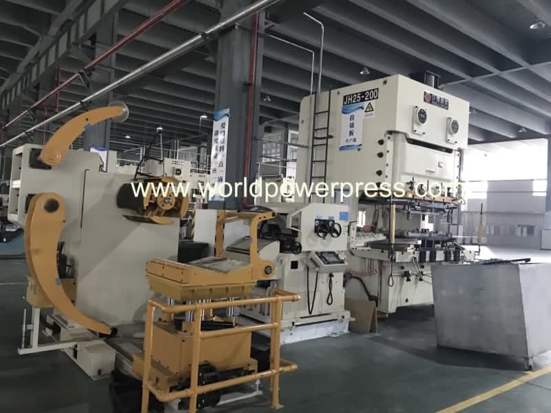 Naciśnij 3 na 1 podajnik