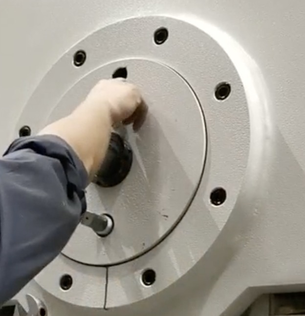 Nacisnąć okno sprawdzania długu uderzenia